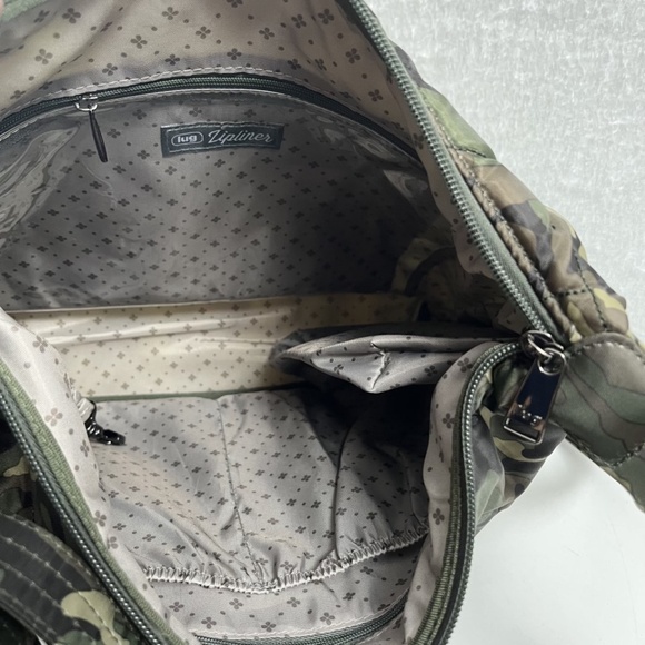 Lug Zipliner 2 Convertible Hobo Bag Backpack Camo Green Thermal Pocket - Picture 8 of 14